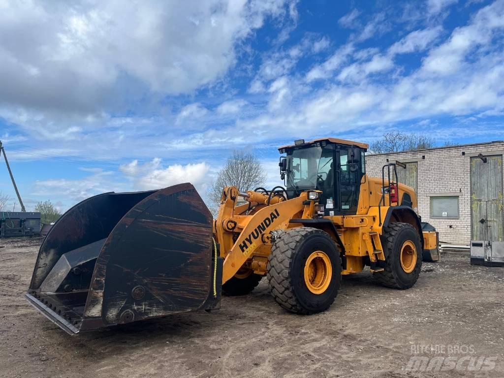 Hyundai HL 960 Radlader