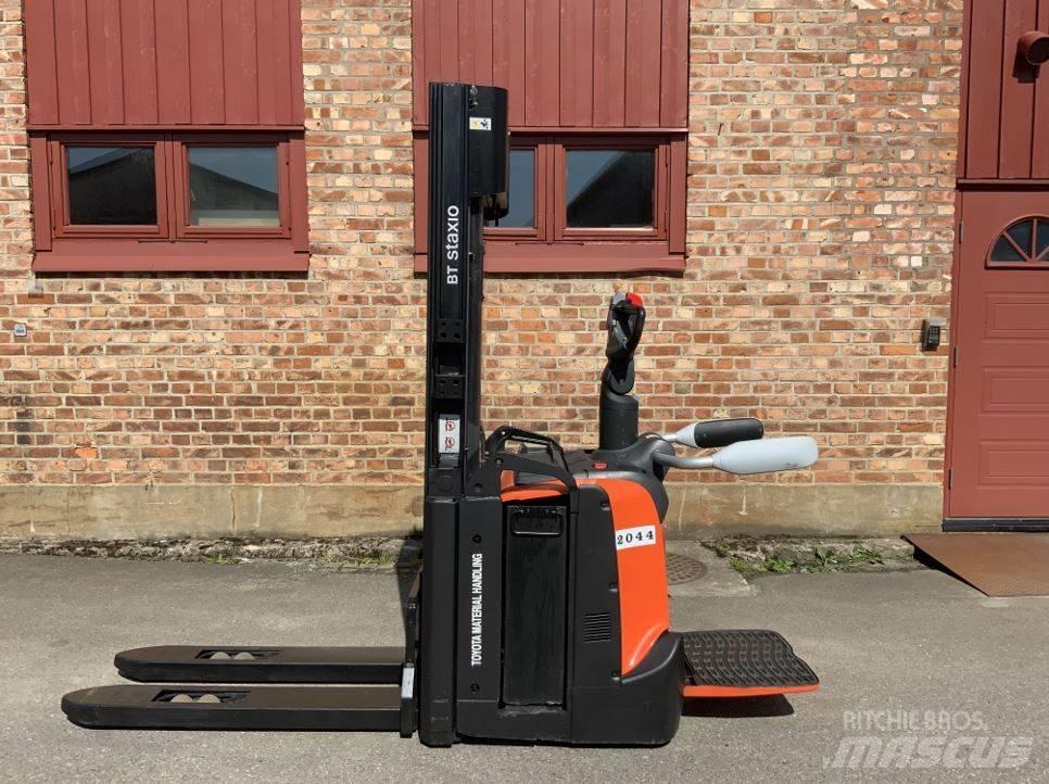 Toyota SPE 120 L Deichselstapler