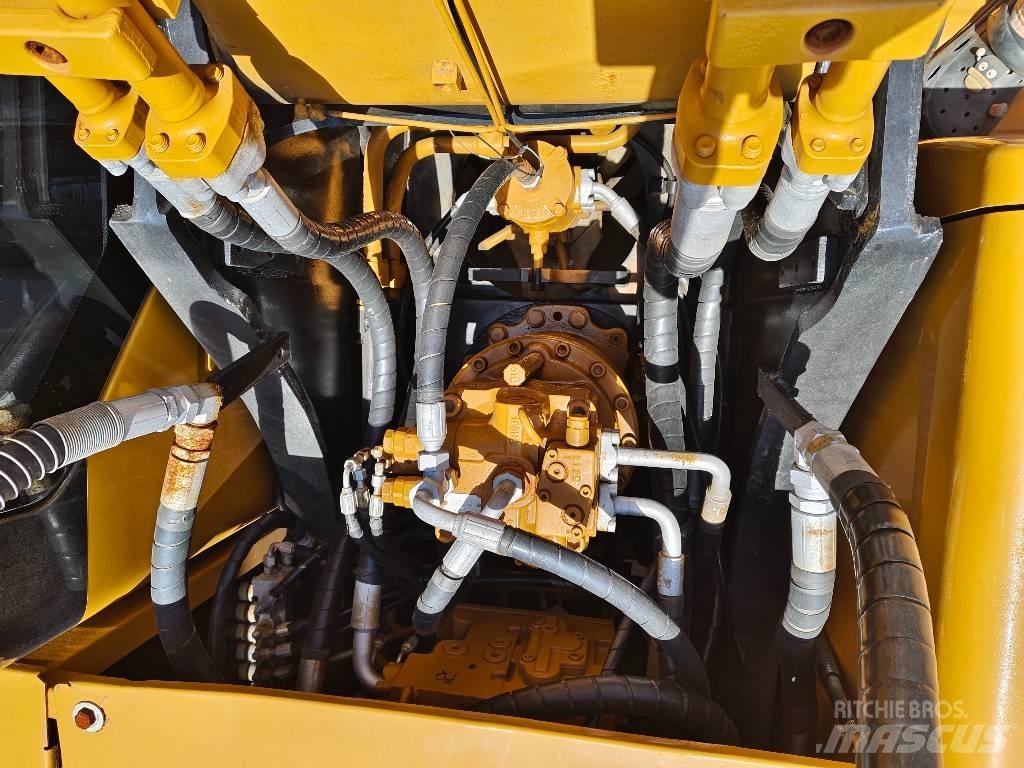 Sany SY 215 C Raupenbagger