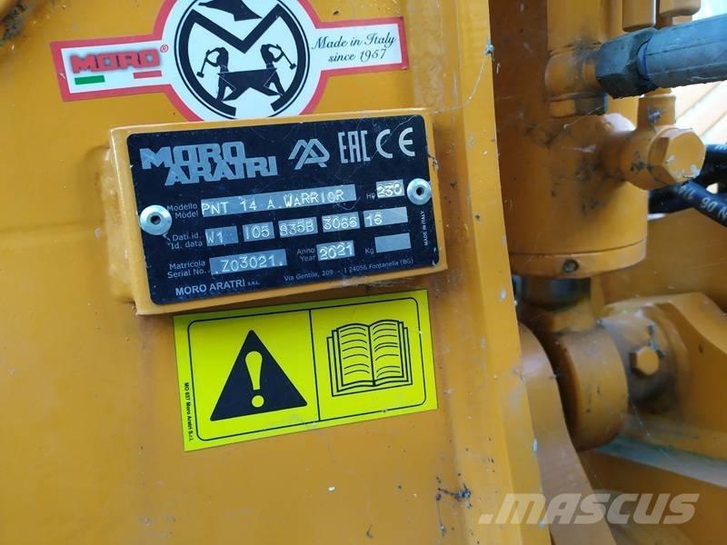  MORO PNT 14 (nuovo) Konventionelle Pflüge