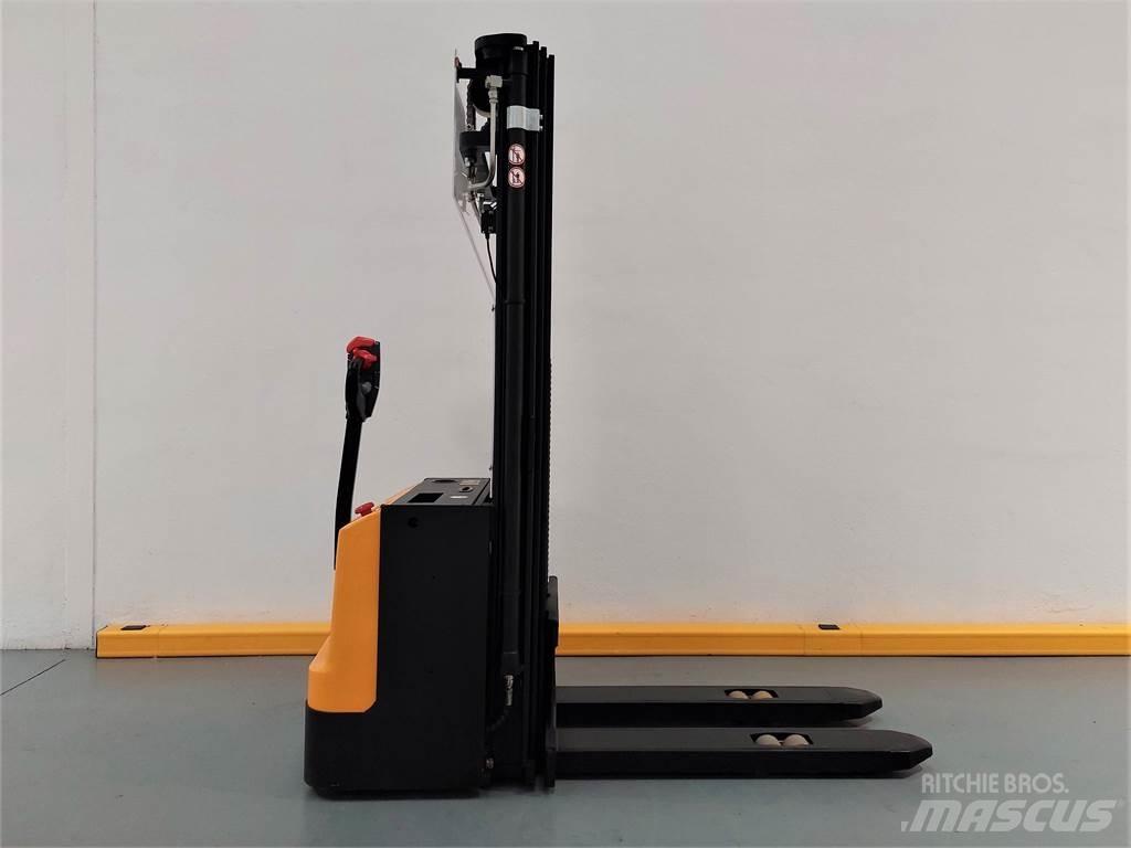  WSA161L Deichselstapler