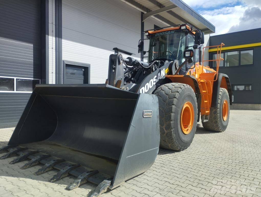 Doosan DL 420-5 Radlader