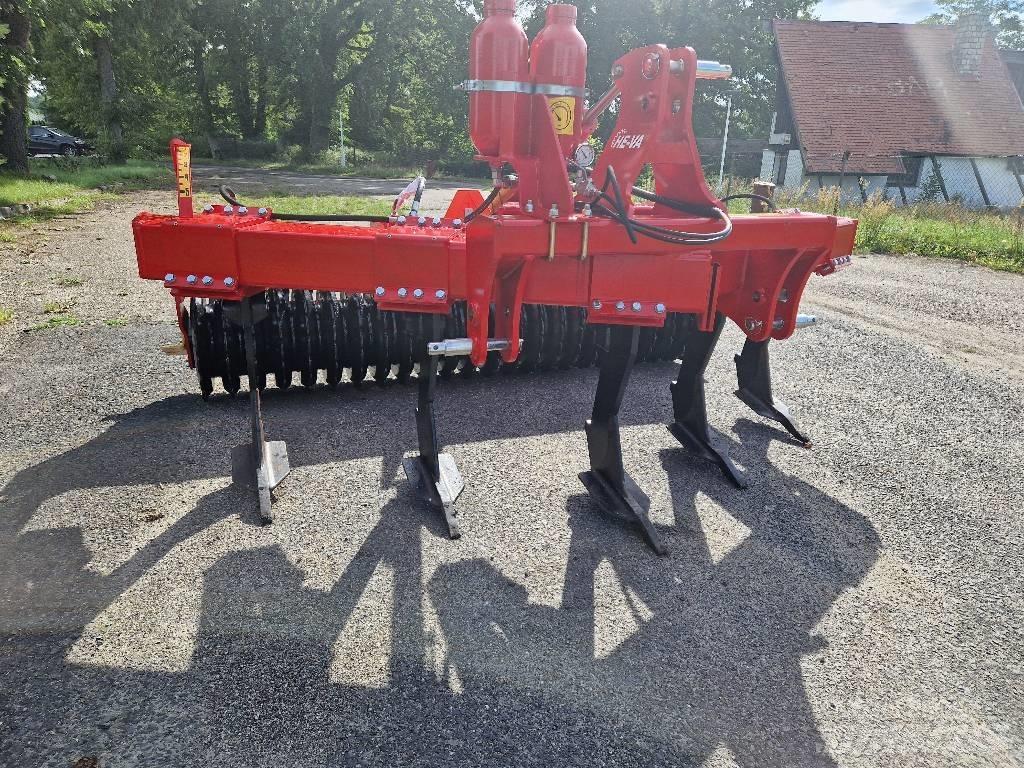 He-Va Sub-Tiller Meißelgrubber