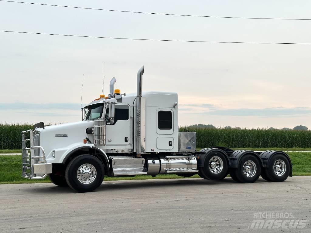 Kenworth T800 Sattelzugmaschinen