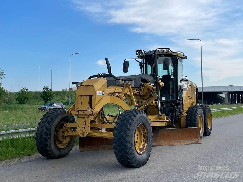 CAT 12M Grader