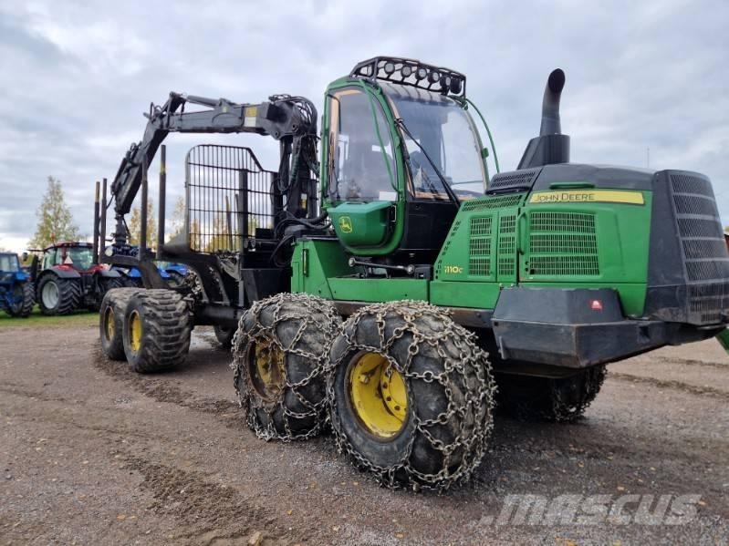 John Deere 1110 G Forwarder