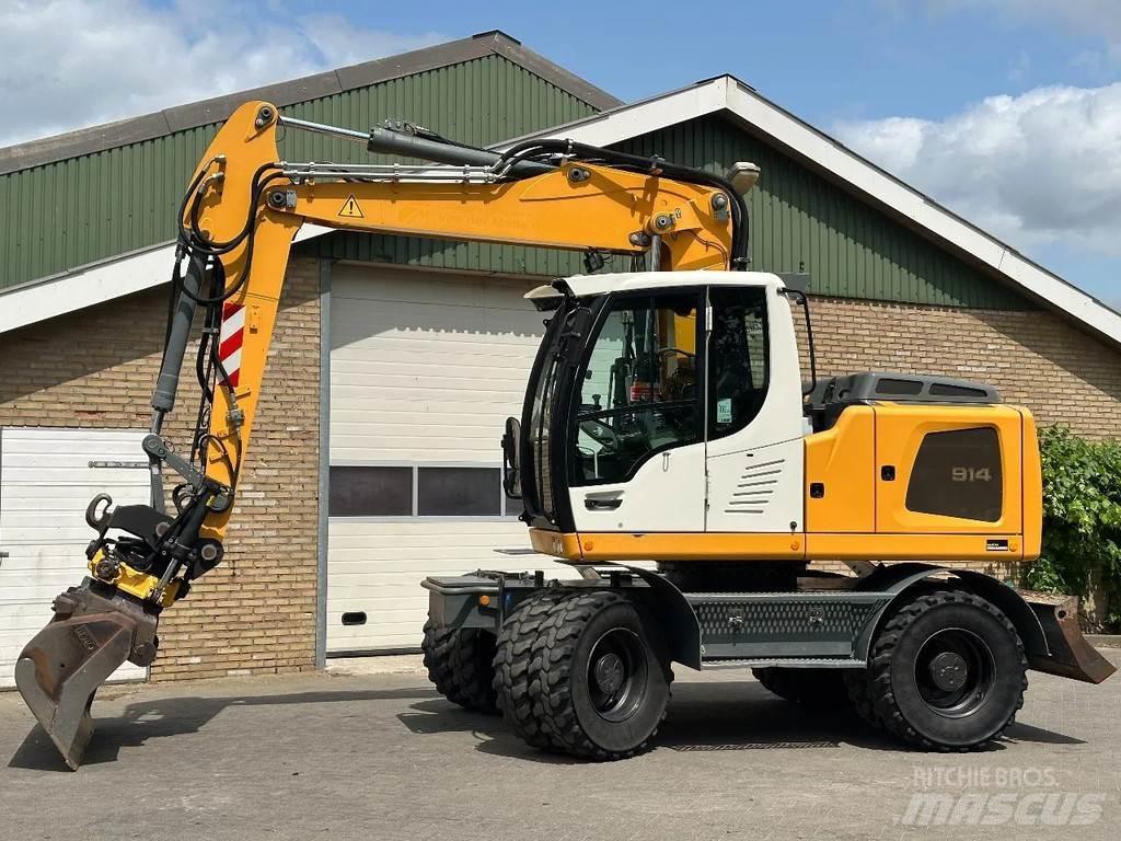 Liebherr A914 Mobilbagger