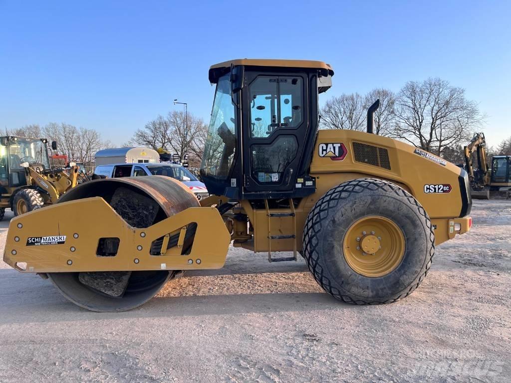 CAT CS12 GC Erdbauwalzen
