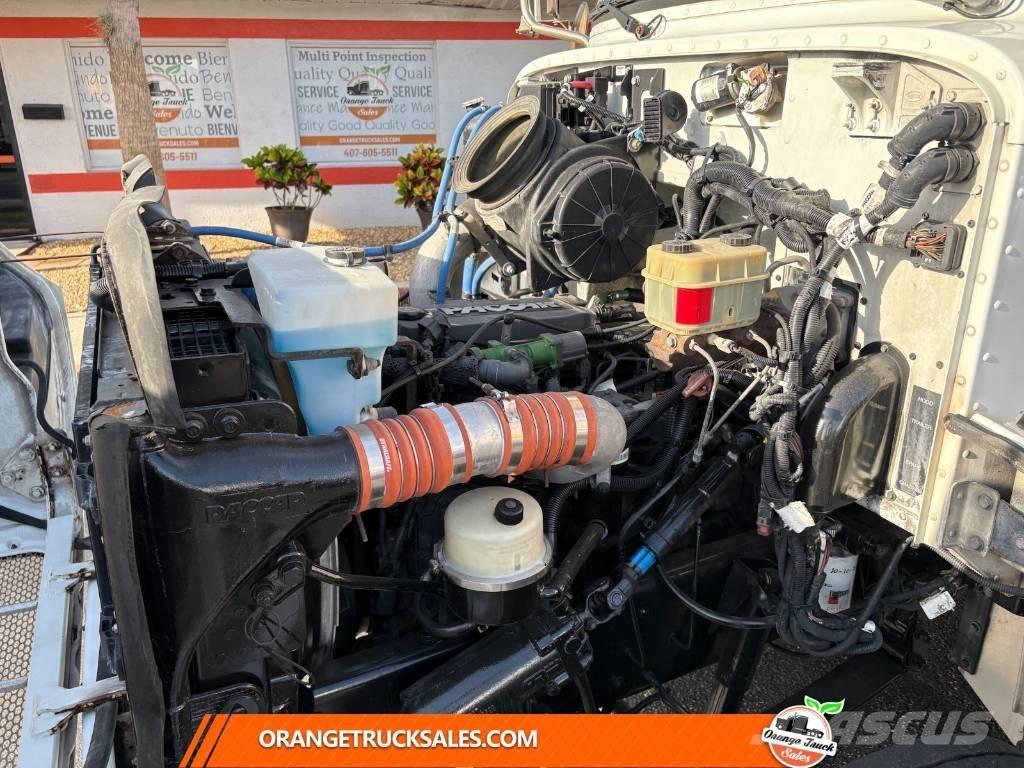Peterbilt 337 Pritschenwagen/Pritschenwagen mit Seitenklappe