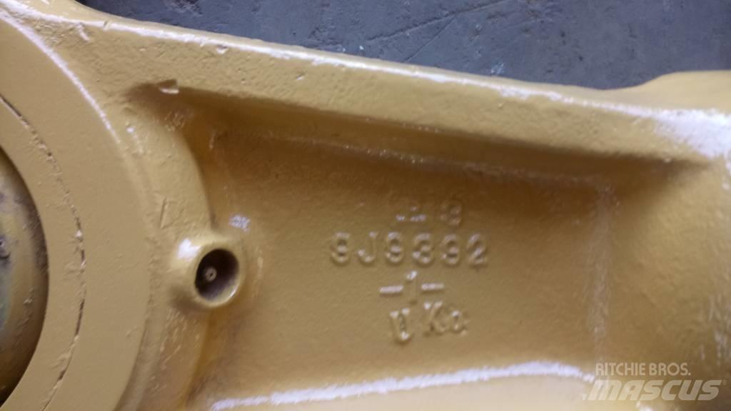 CAT 245 Hydraulics