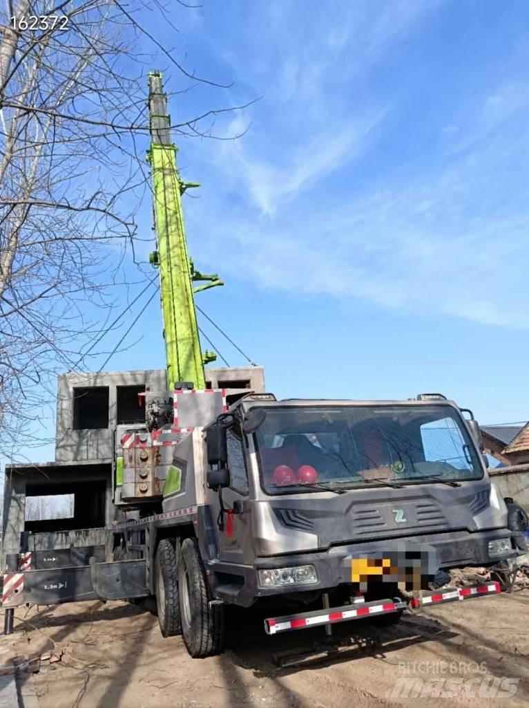 Zoomlion ZTC 800 V All-Terrain-Krane
