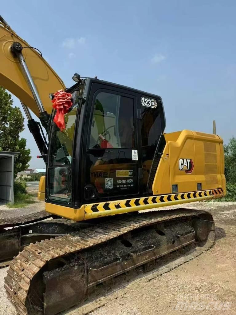 CAT 323GC Raupenbagger