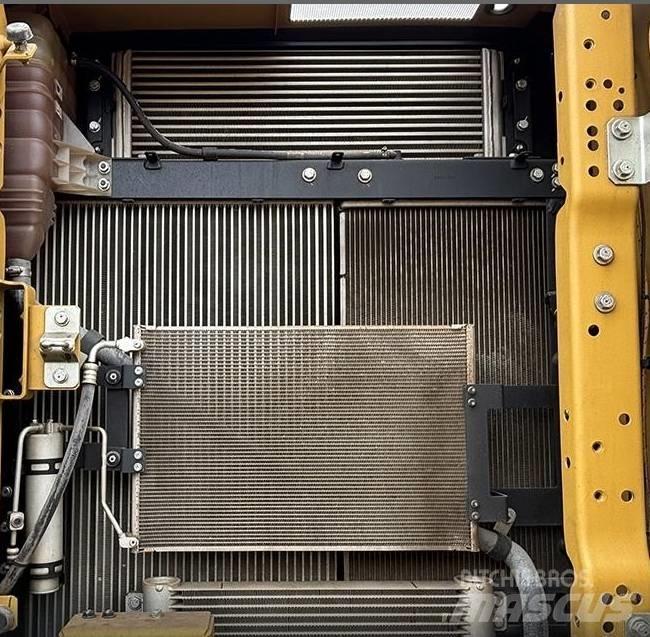 CAT 323GC Raupenbagger