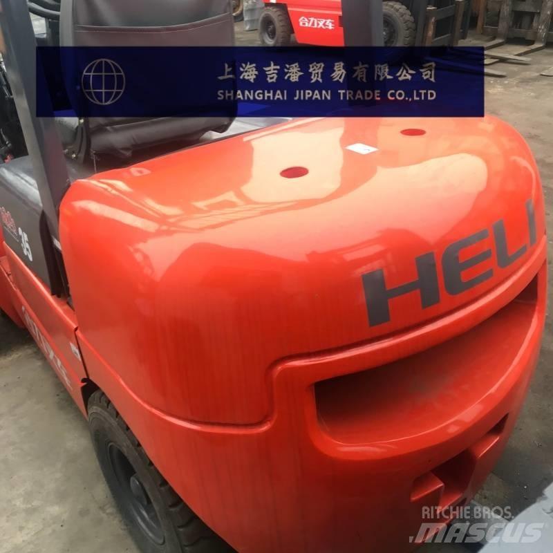 Heli H2000 35 Dieselstapler