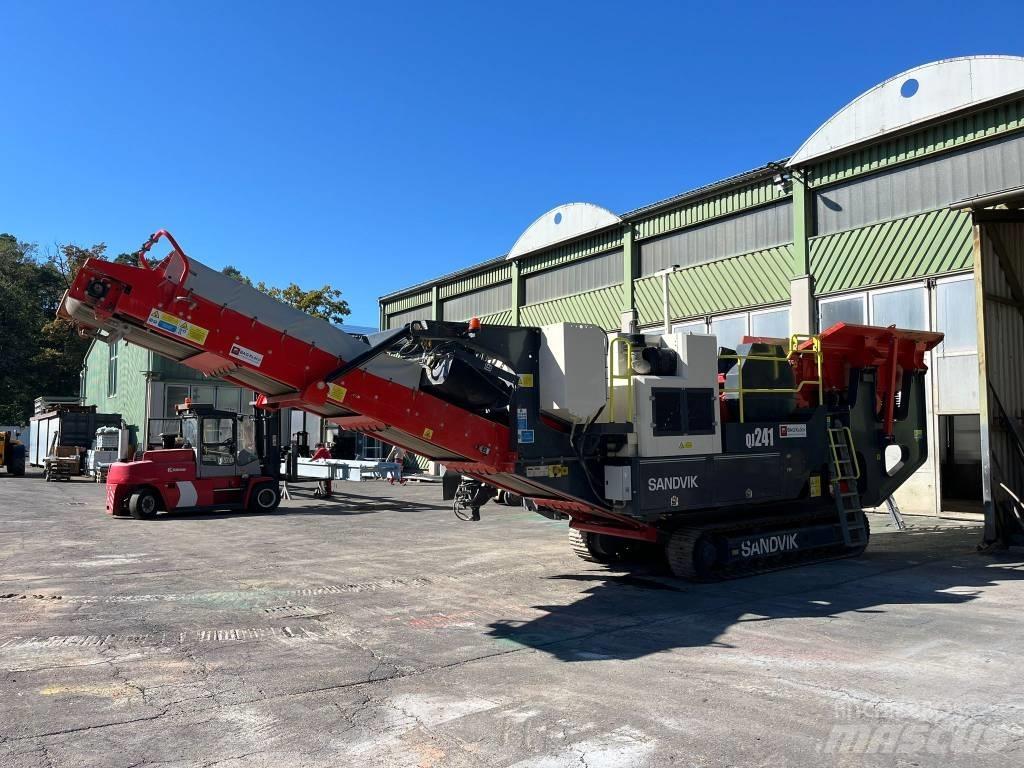 Sandvik QJ 241 Mobile Brecher