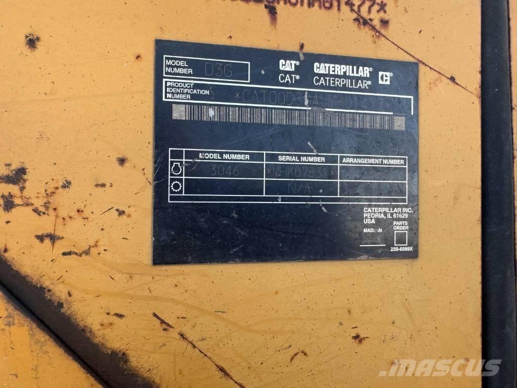 CAT D 3 G Bulldozer