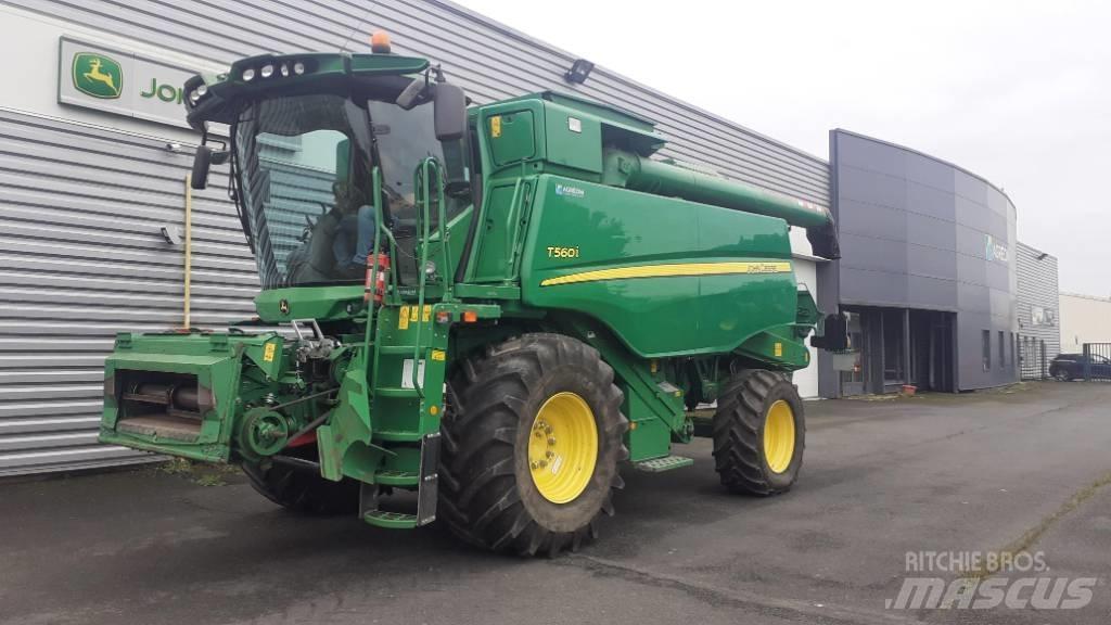 John Deere T 560 i Mähdrescher