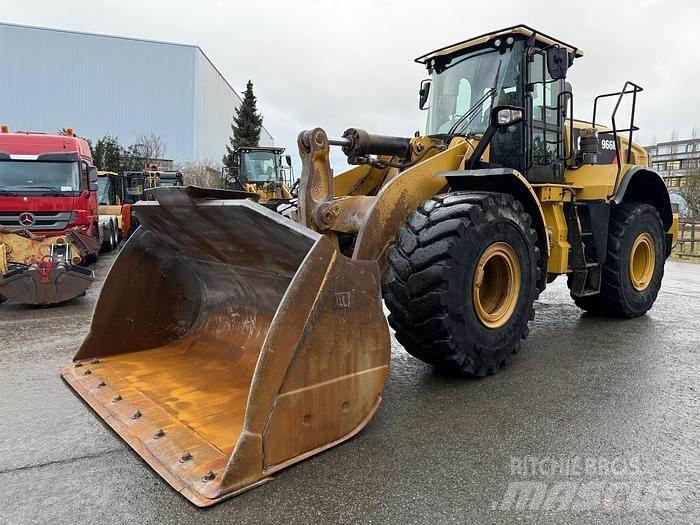 CAT 966M Radlader