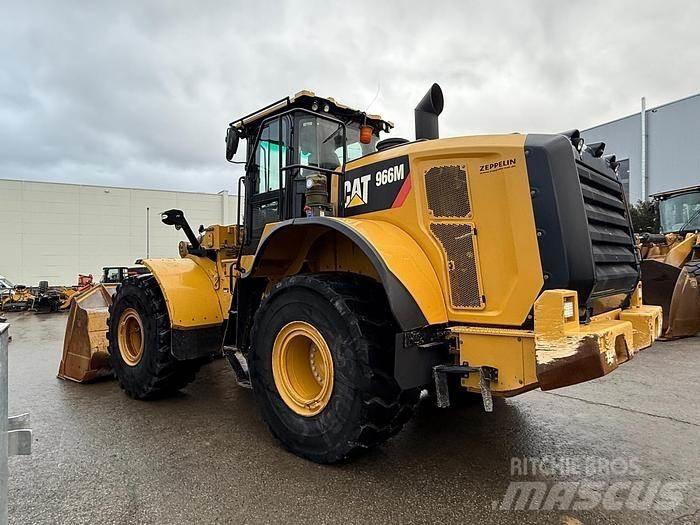 CAT 966M Radlader