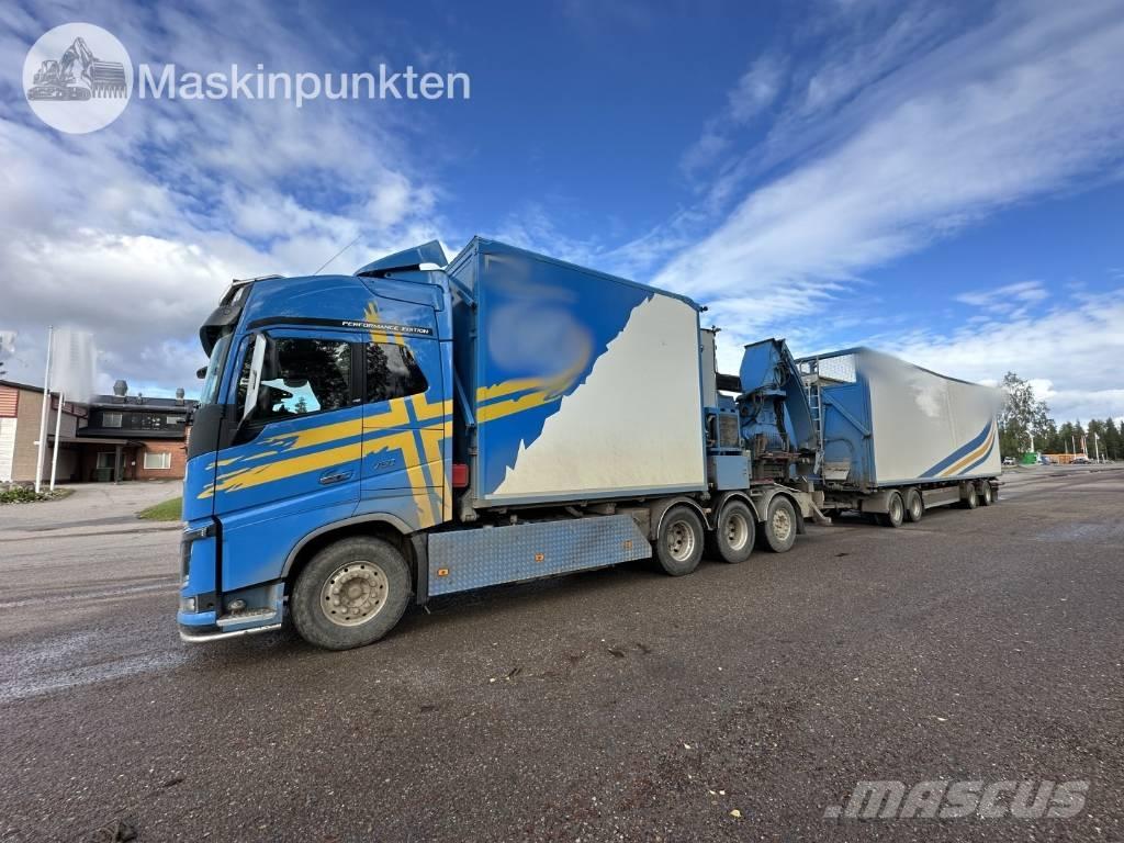 Volvo FH 16 750 Kleinholztransporter