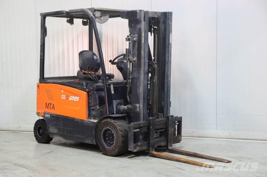 Doosan B25XL-7 Elektrostapler