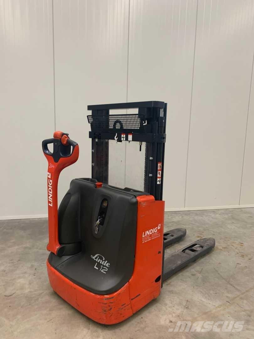 Linde L12 Selbstfahrstapler
