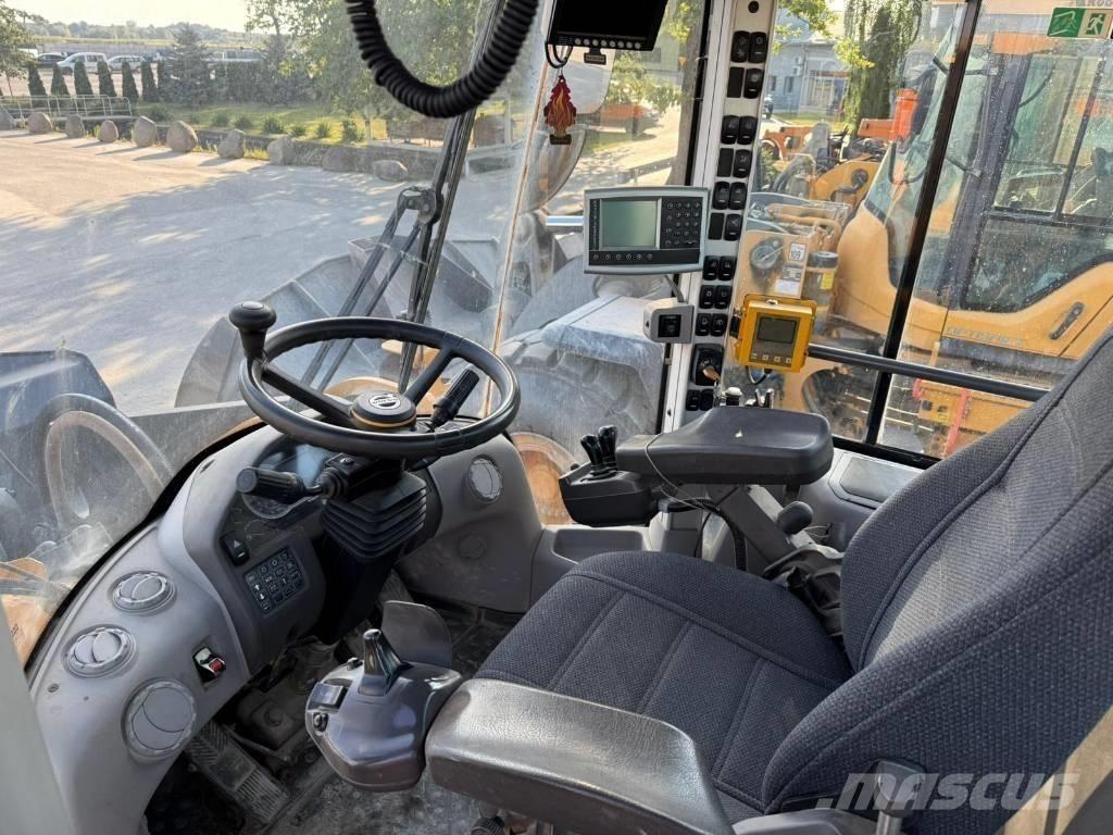 Volvo L 220 H Radlader