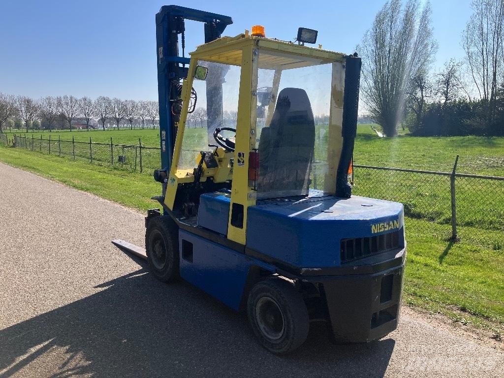 Nissan Heftruck Dieselstapler