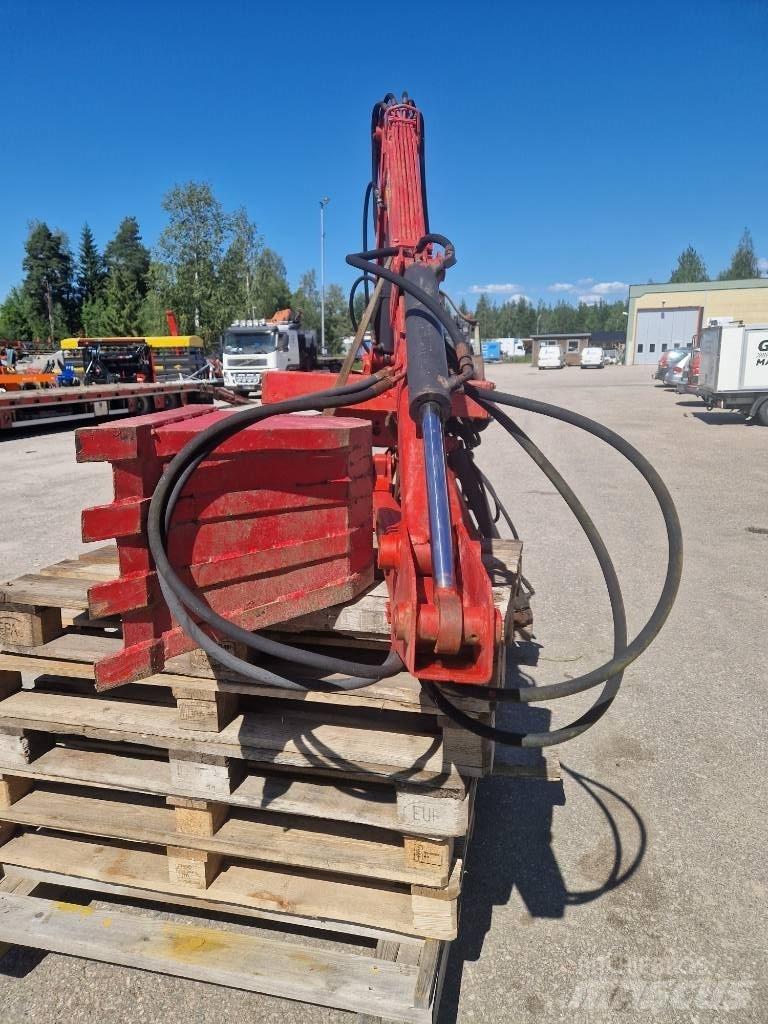 Nokka HK1810 Krane und Lader