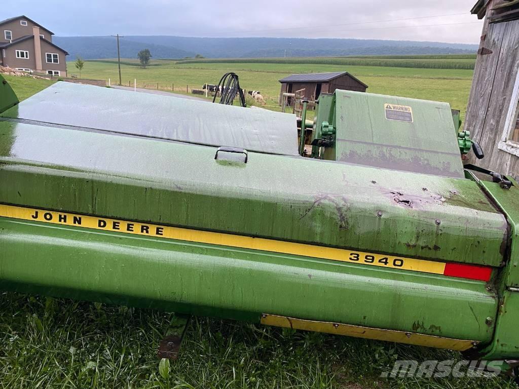 John Deere 3940 Feldhäcksler