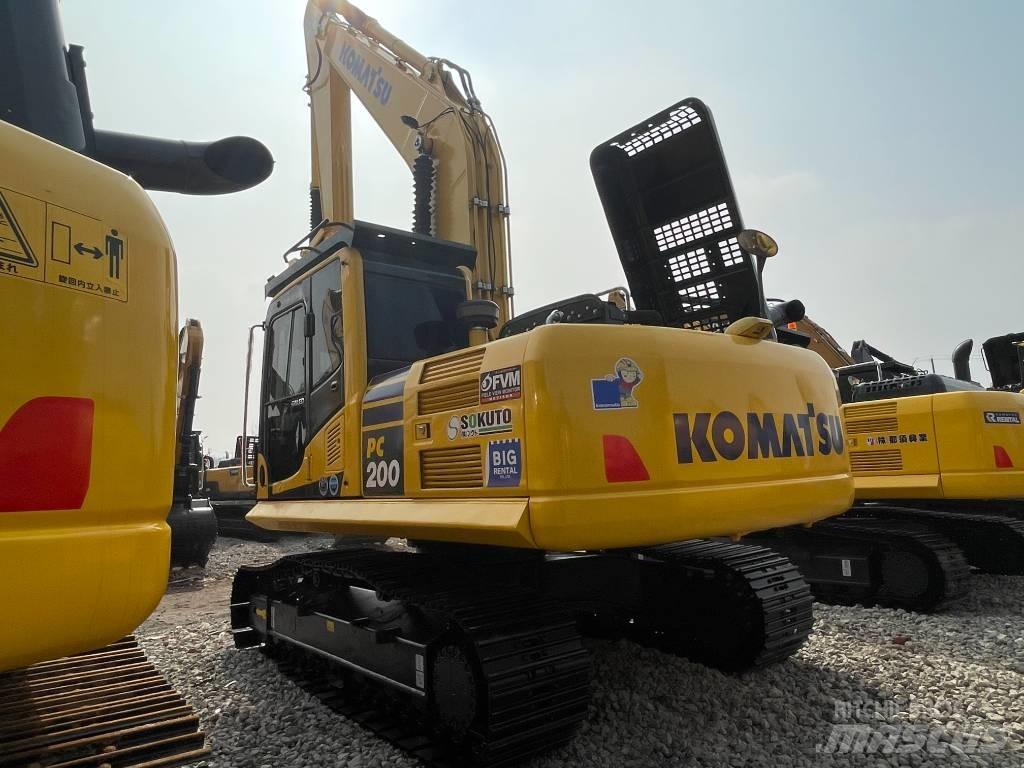 Komatsu PC 200-8 Raupenbagger