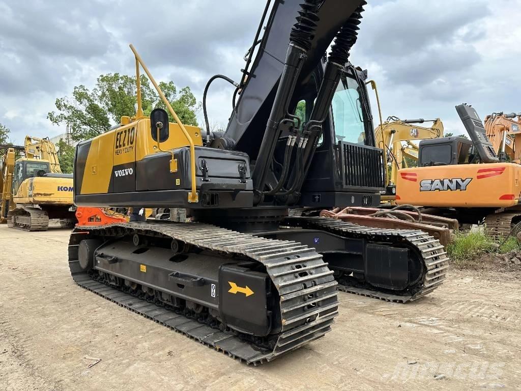 Volvo EC210D Raupenbagger