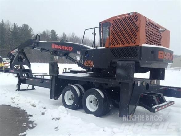 Barko 495B Gelenkausleger Lader