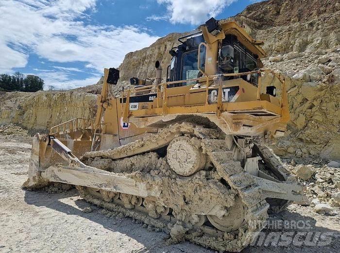 CAT D8T Bulldozer