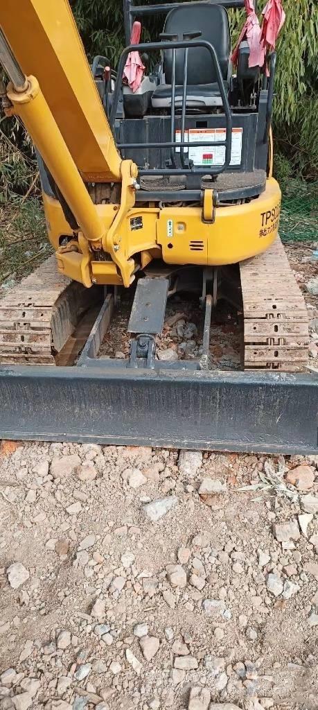 Komatsu PC35 Minibagger < 7t