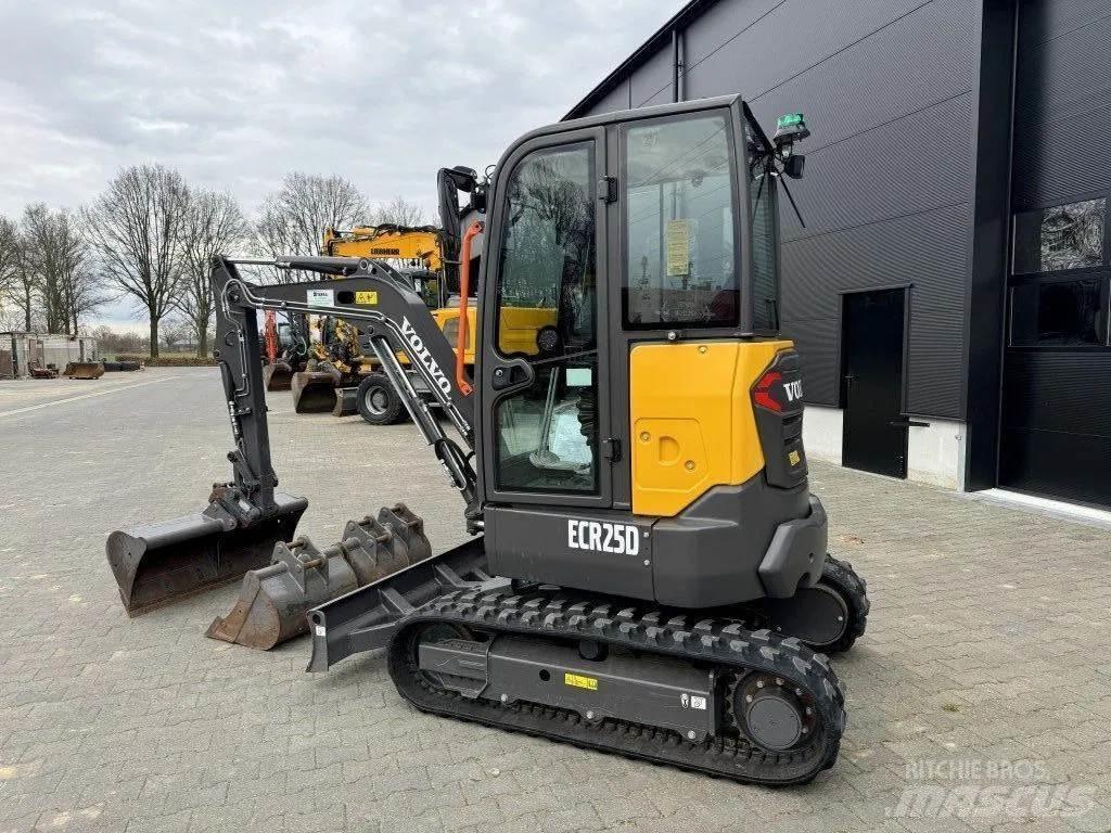 Volvo ECR25D Minibagger < 7t