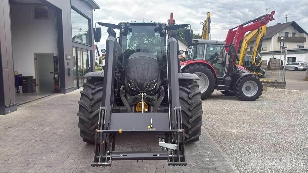 Valtra N175 Traktoren