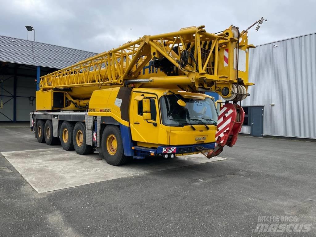 Grove GMK 5250 L All-Terrain-Krane