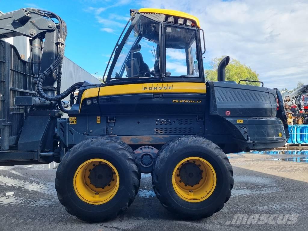 Ponsse Buffalo 8W Forwarder