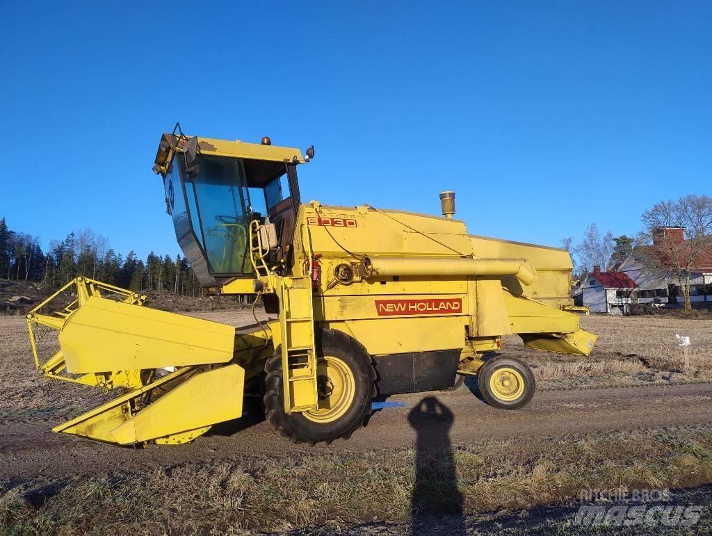 New Holland 8030 Mähdrescher