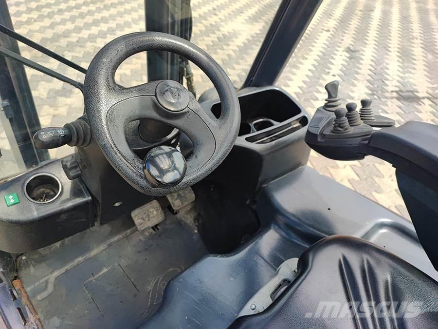 Linde E16C-01 Elektrostapler