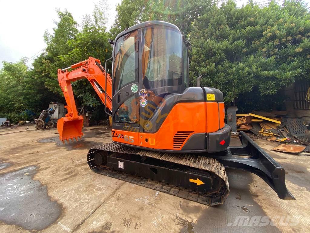 Hitachi ZX 65 U Minibagger < 7t