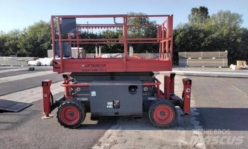 SkyJack SJ 6832 RT Scheren-Arbeitsbühnen