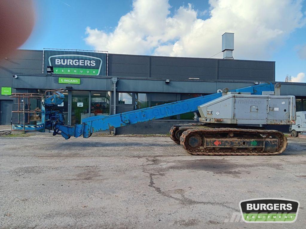 Aichi SR18A Teleskopbühnen