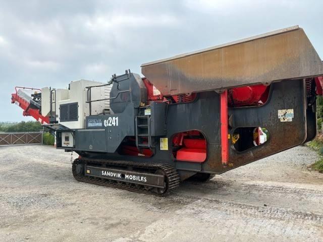Sandvik QJ 241 Mobile Brecher
