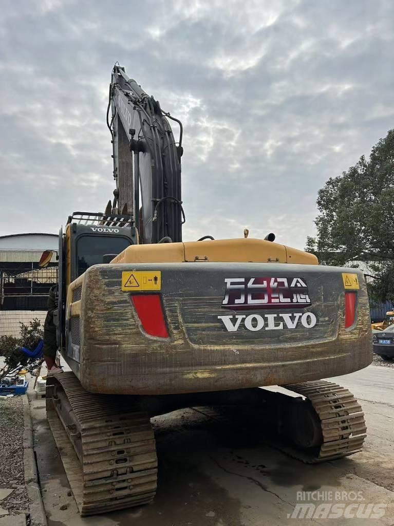 Volvo 240DL Raupenbagger