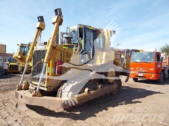 CAT D6T Bulldozer