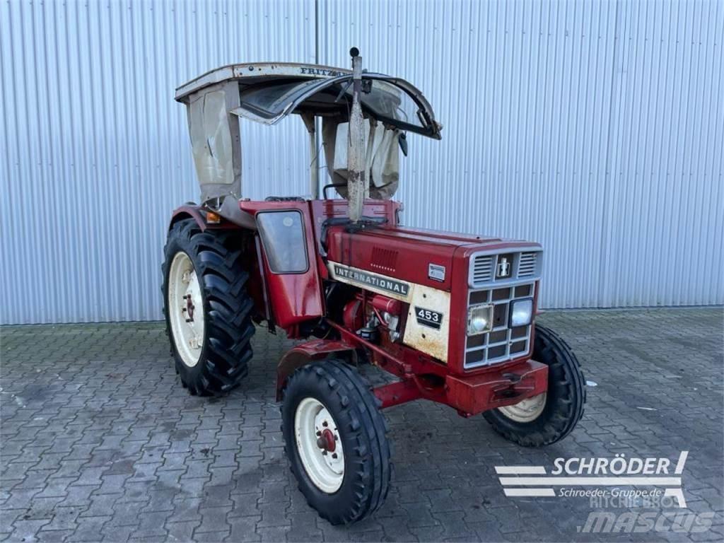 Case IH 453 Traktoren