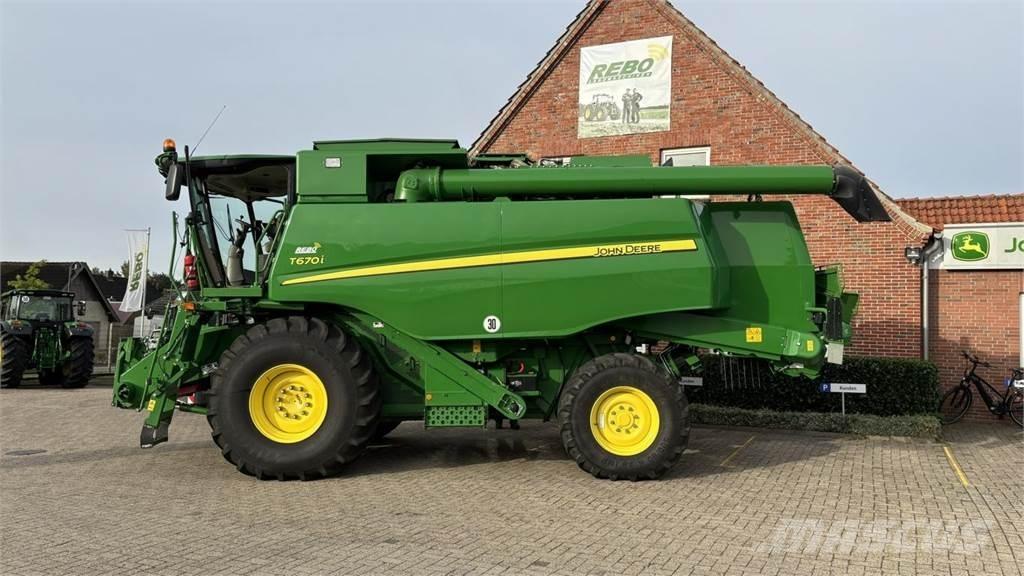 John Deere T660 Mähdrescher