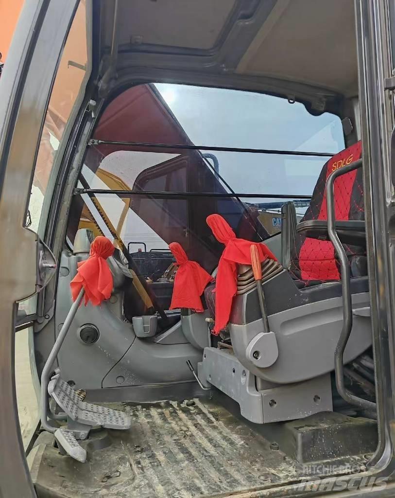 Hitachi 200 Raupenbagger